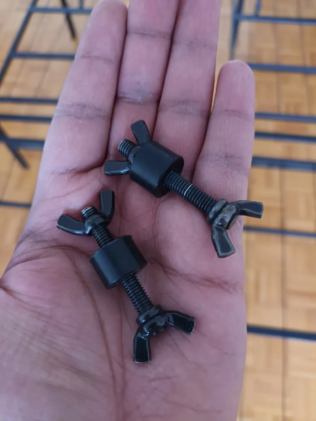 Foldable Bed Frame (Steel) Queen Size + wing nuts, screws image indicator(6)