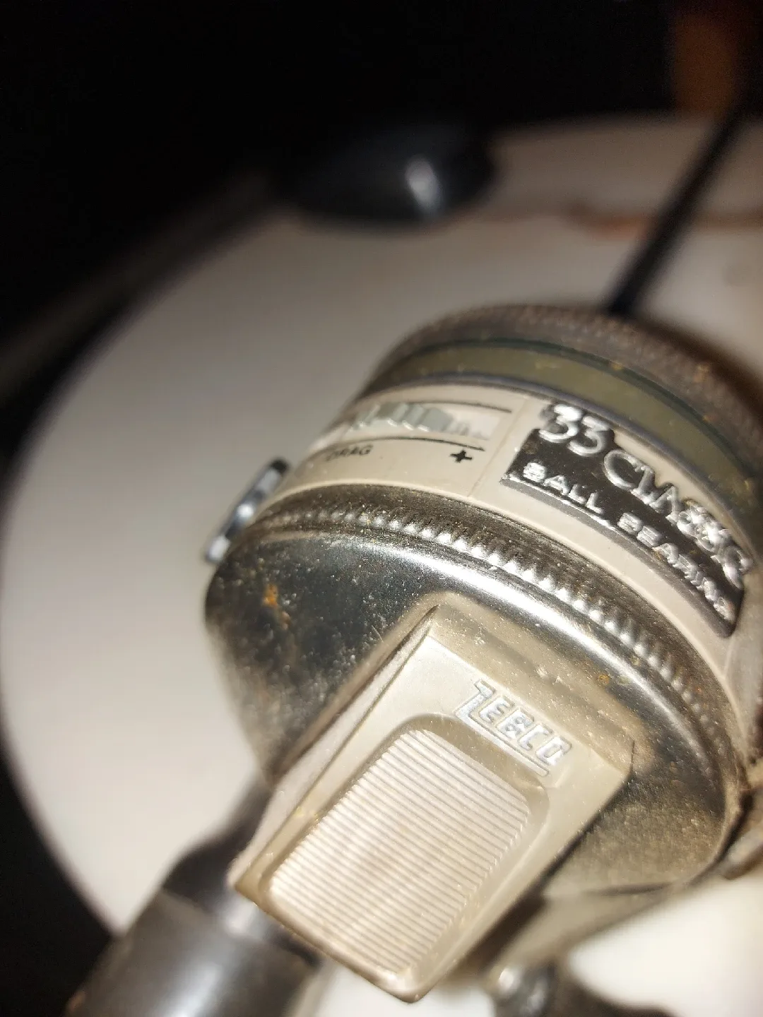 Zebco 33 Classic Ball Bearing Fishing Reel image indicator(3)