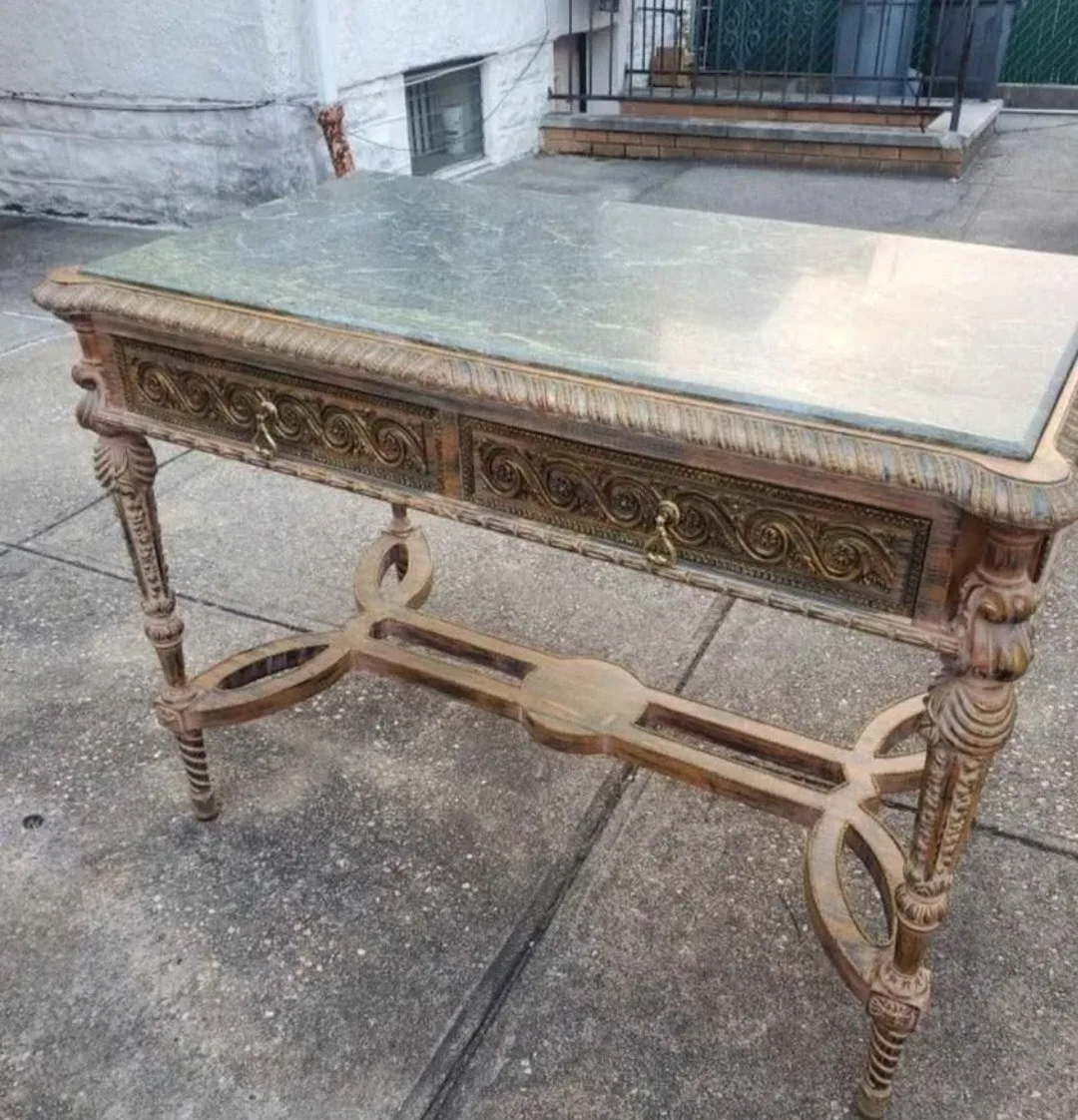 Beautiful  louis XV style marbletop table image indicator(2)