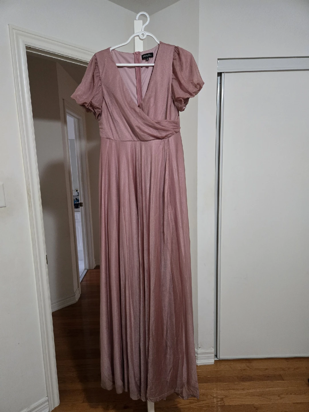 Maternity Gown - photo 2