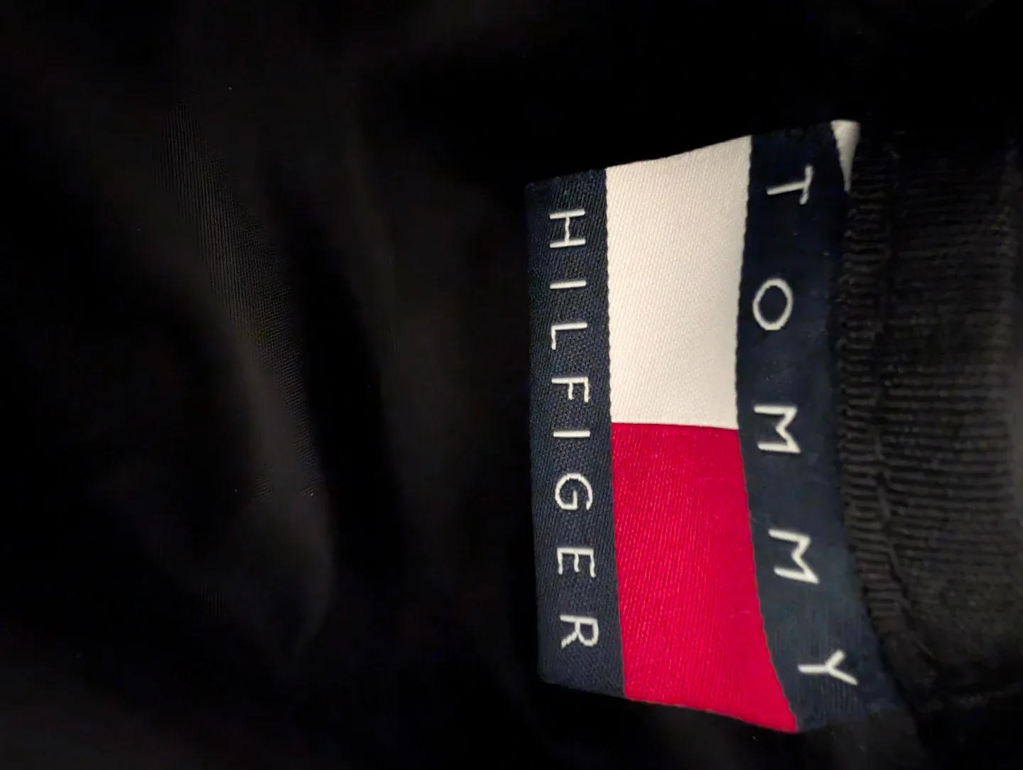 Tommy Hilfiger Black Messenger Bag image indicator(6)