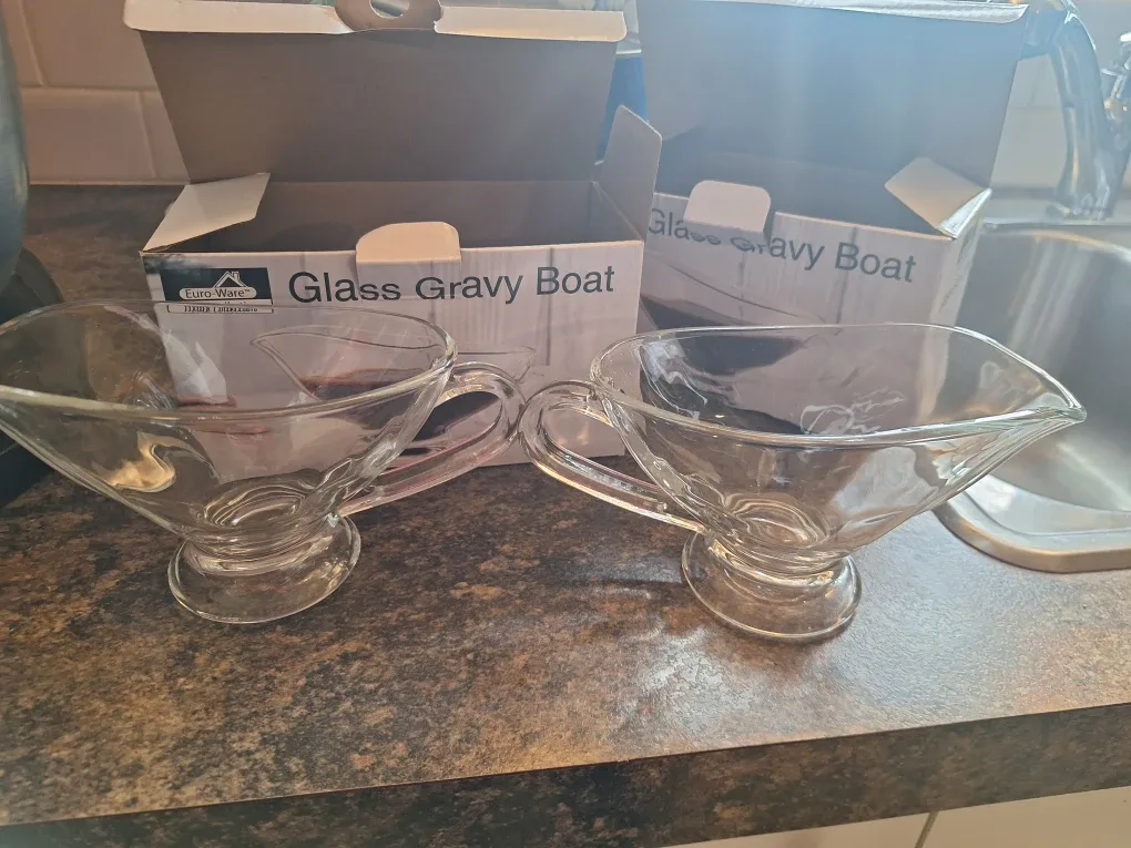 Euro Ware Glass Gravy Boat (Set of 2)