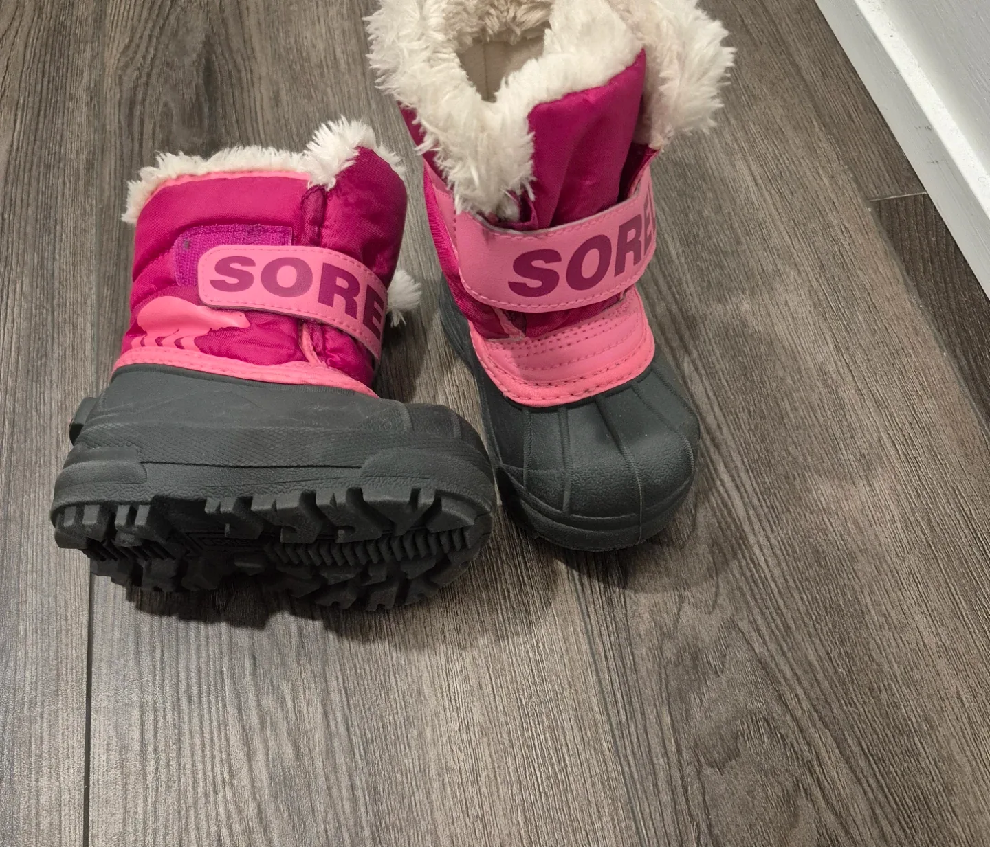 Sorel Pink Winter Boots - Size 5