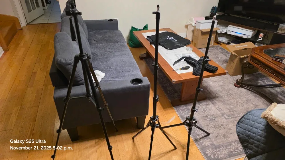 3x GEEKOTO Tripod Stands - Like New!