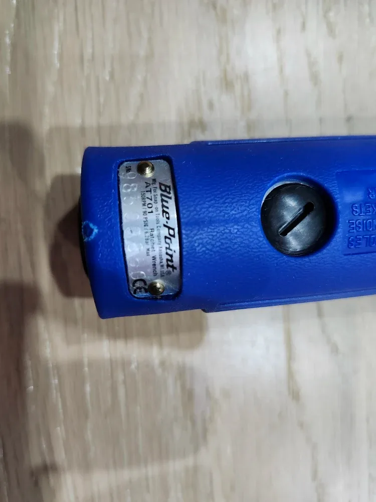 Blue-Point 3/8" Air Ratchet Wrench AT701 image indicator(7)
