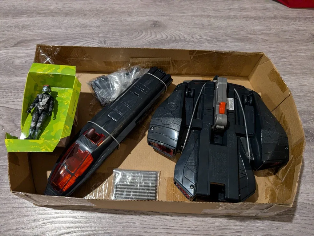 G.I. Joe, Cobra Night Raven Vehicle with Air-Viper NEW image indicator(3)