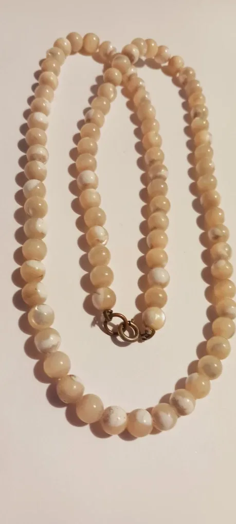 Genuine Mother of Pearl Beaded Vintage Necklace