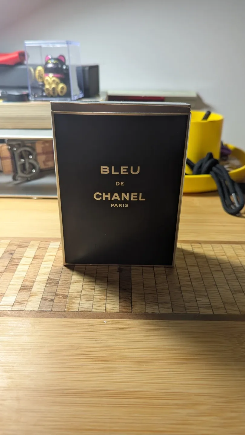 Bleu de Chanel Eau de Toilette 100ml image indicator(3)