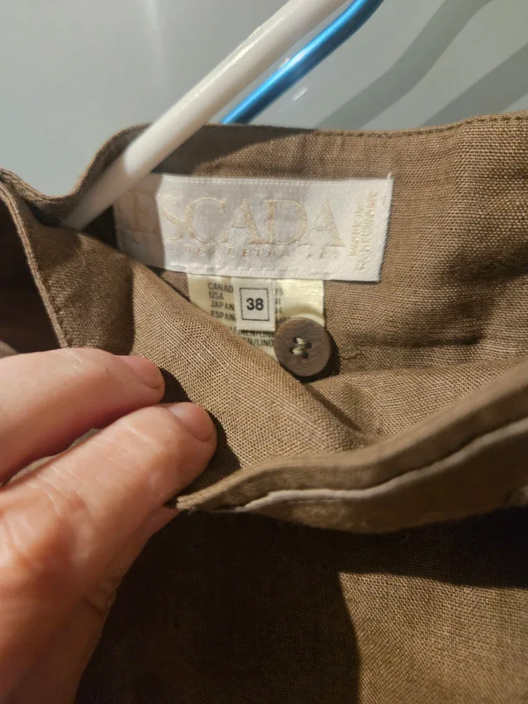 Escada-Germany Jacket& skirt Linen set. Size 38