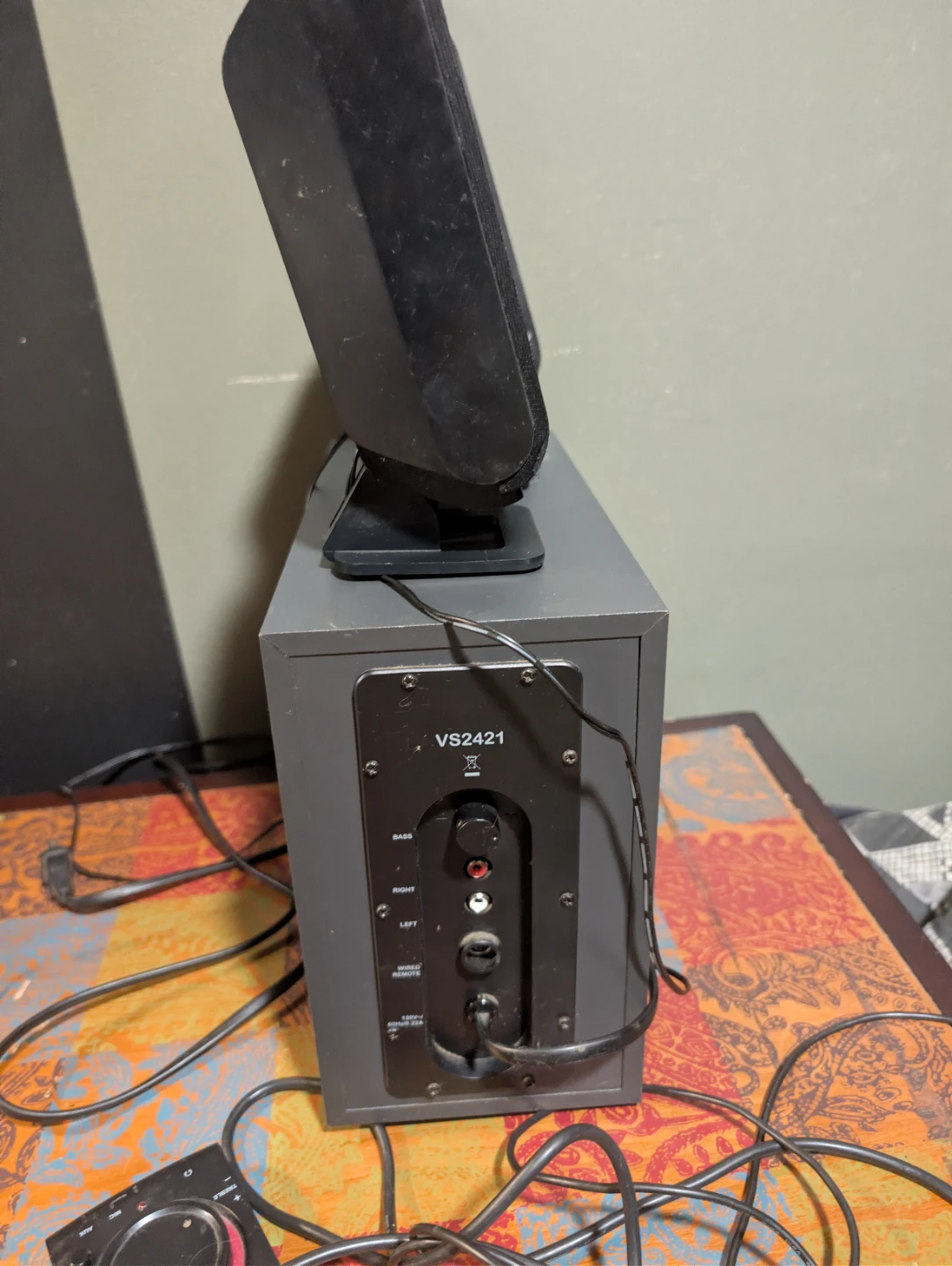 Altec Lansing VS2421 Computer Speaker System and Subwoofer - photo 4