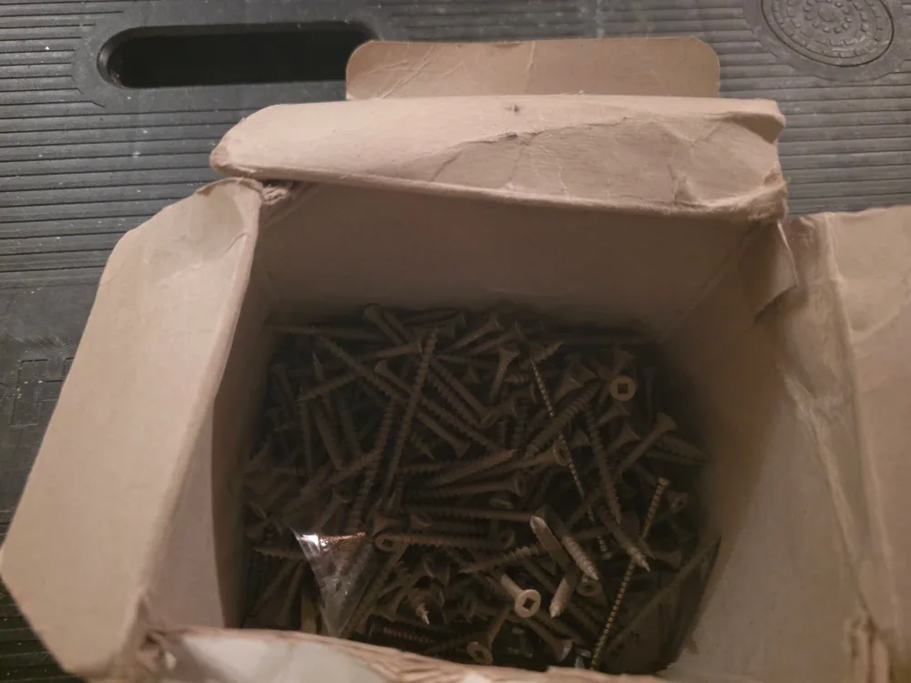 High Performance Deck Screws 8x2 1/2 image indicator(2)