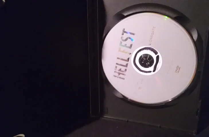 HELL FEST DVD - HORROR - 2018 image indicator(3)