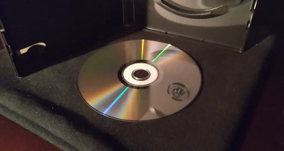 HELL FEST DVD - HORROR - 2018 image indicator(4)