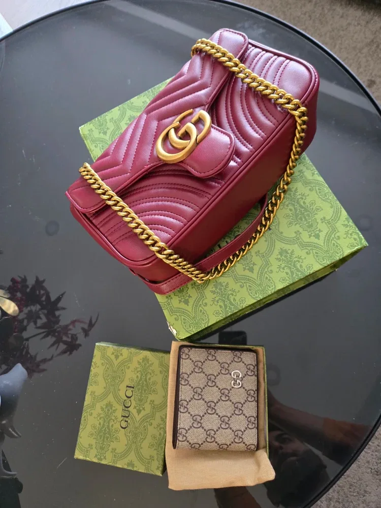 Gucci Marmont Mini Shoulder Bag & Wallet image indicator(7)