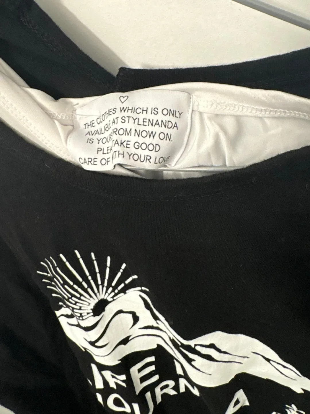 Stylenanda Black Long Sleeve Top image indicator(2)