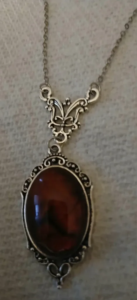 Vintage Style Necklace and Ring Set image indicator(5)