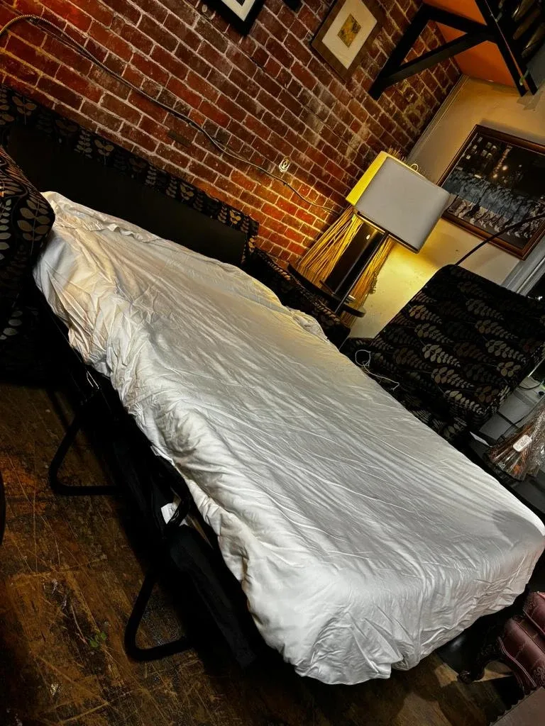 Sofa Bed - Pull Out Sleeper image indicator(2)