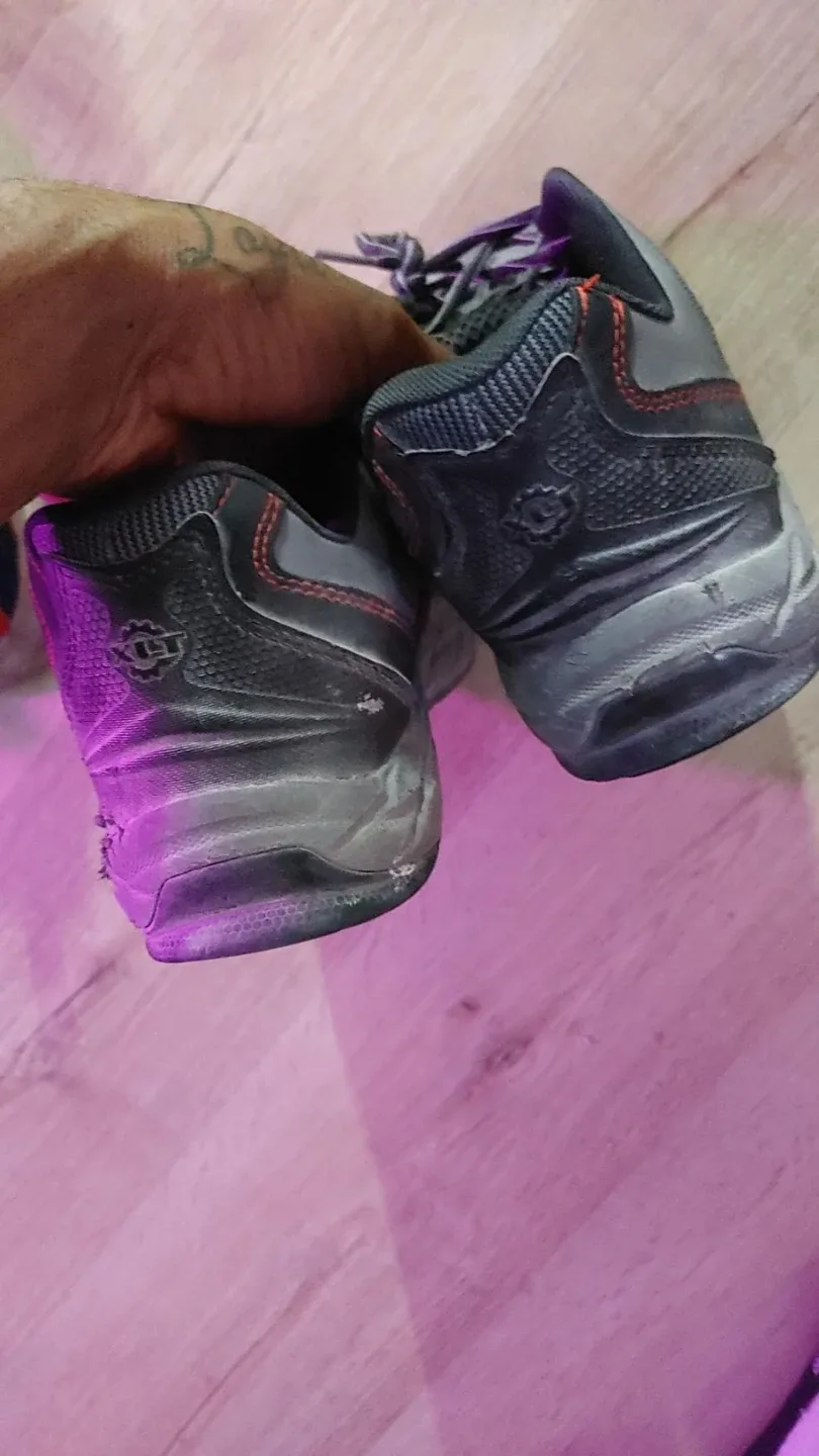 Size 9 workshoes image indicator(2)