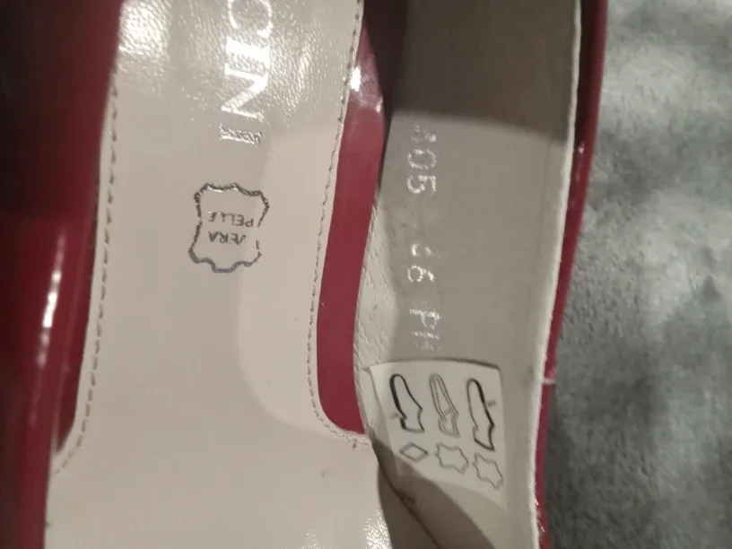 Baldaccini Patent Leather  Red Heels - Size 6 image indicator(8)