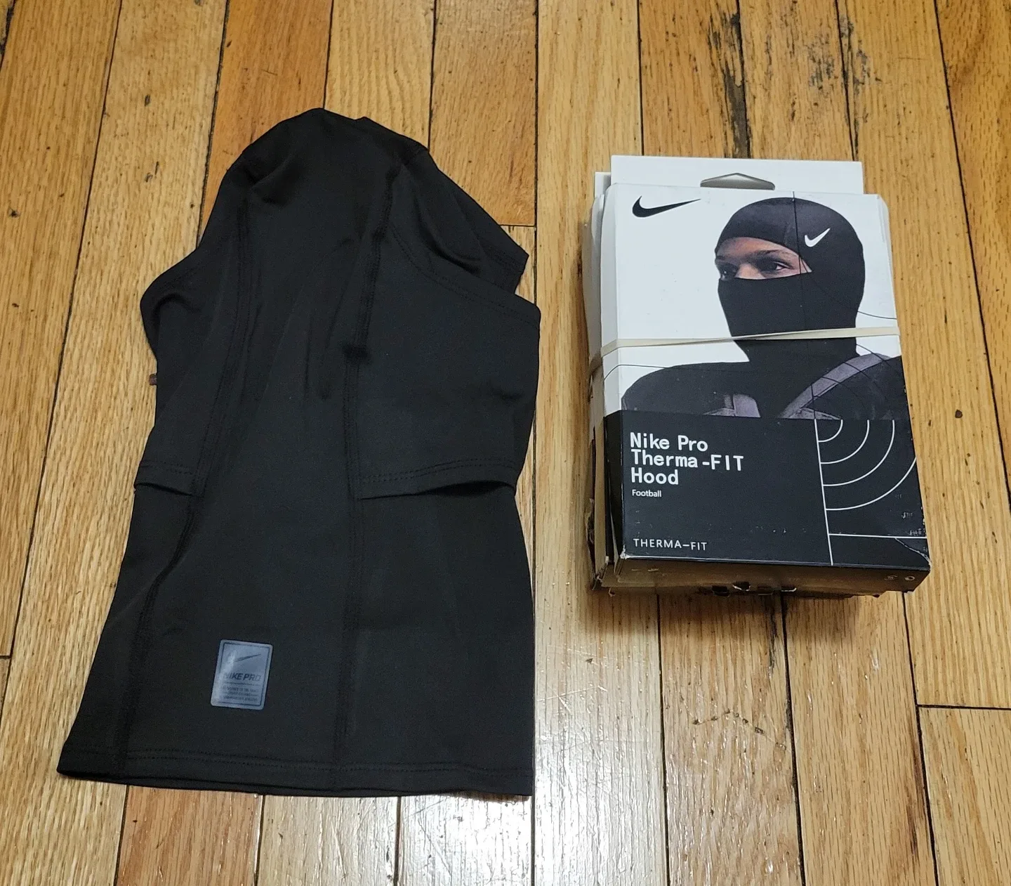 Nike Pro Therma-FIT Hood - New in Box! All 4 image indicator(2)