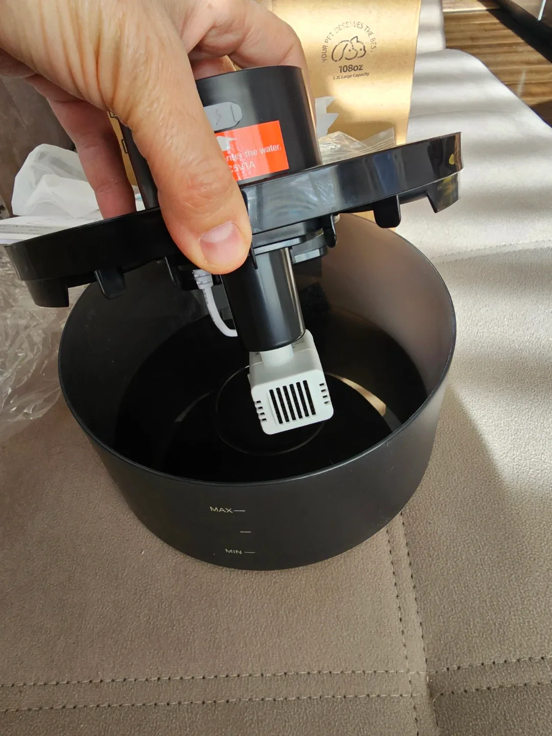 Wireless Cat Water Fountain: Pet Water Fountain Motion - 4200.. image indicator(10)