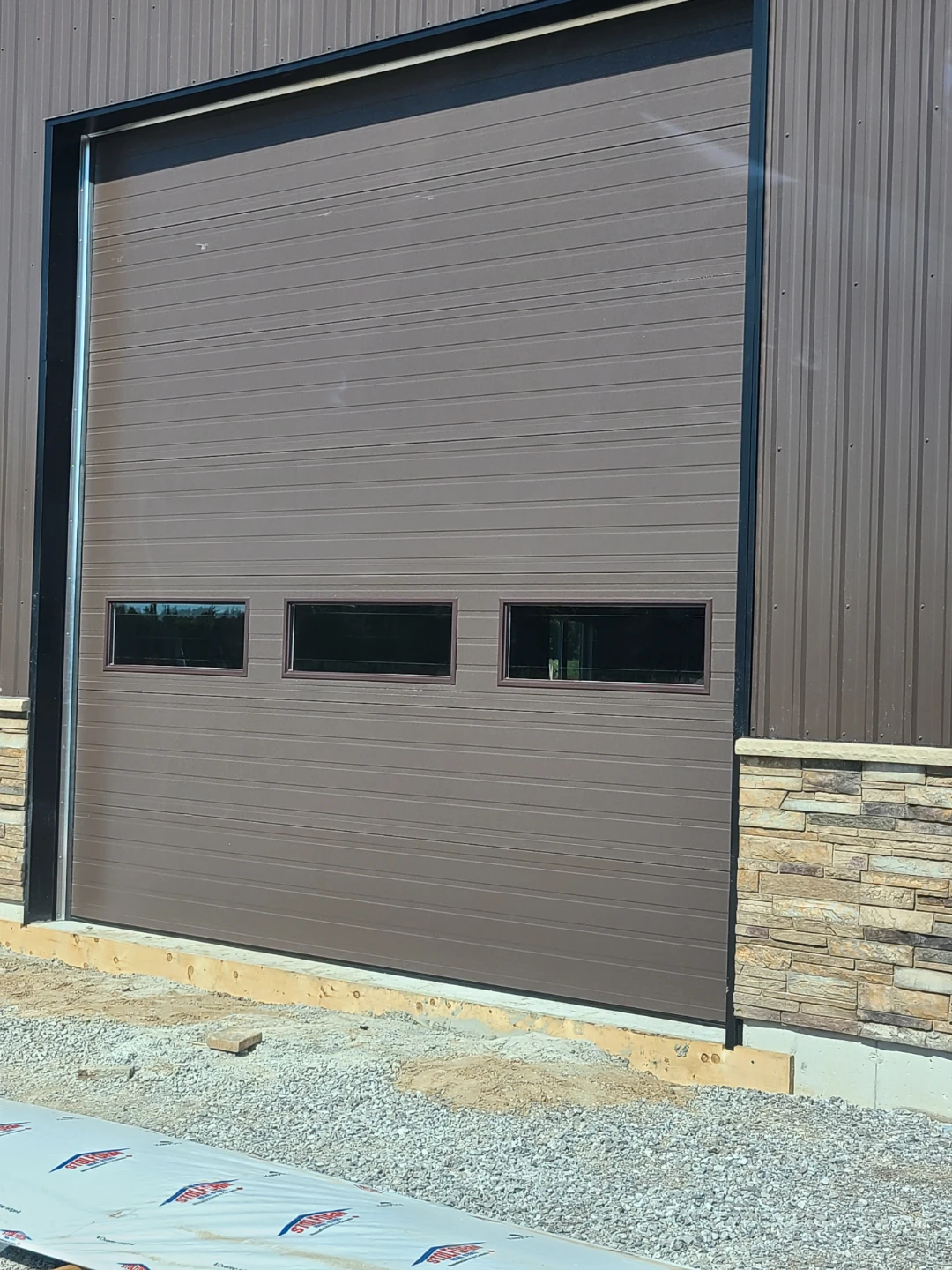 New garage doors. - photo 5