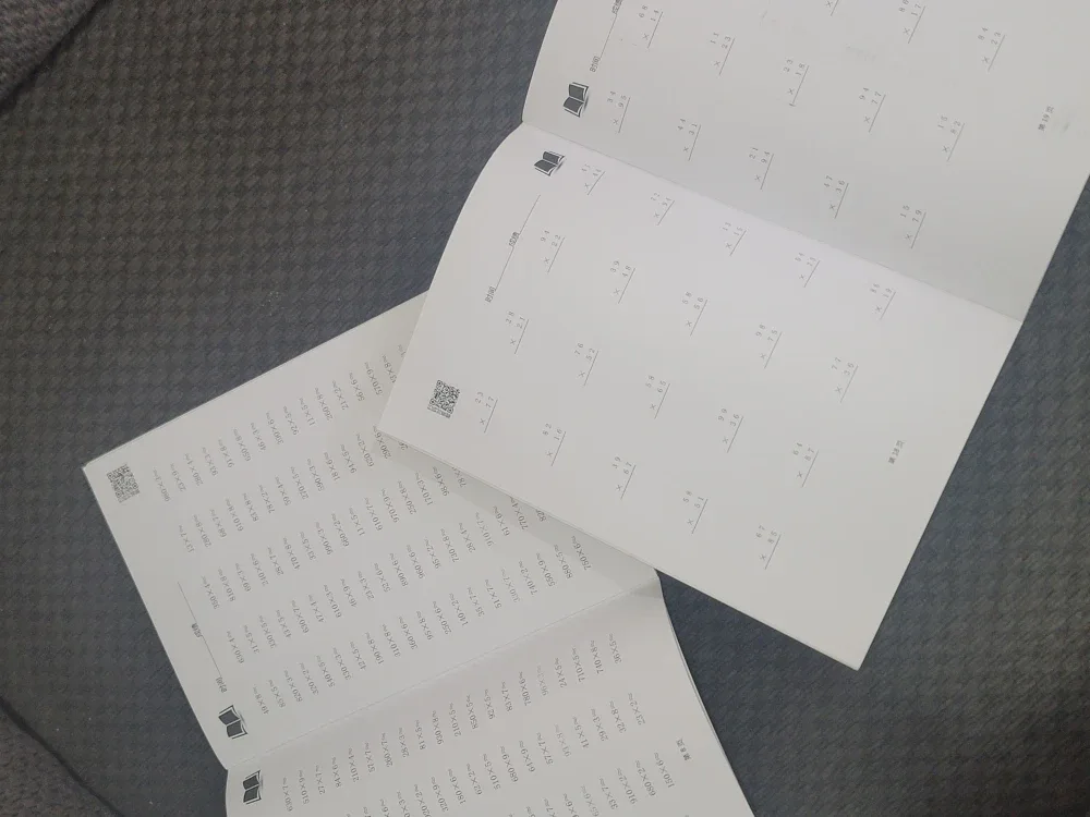 Math Workbooks image indicator(2)