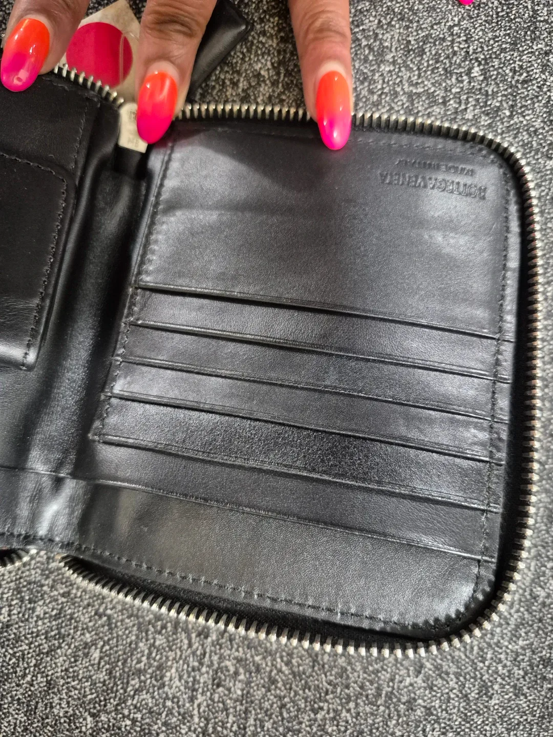 Bottega Veneta Black Wallet image indicator(3)