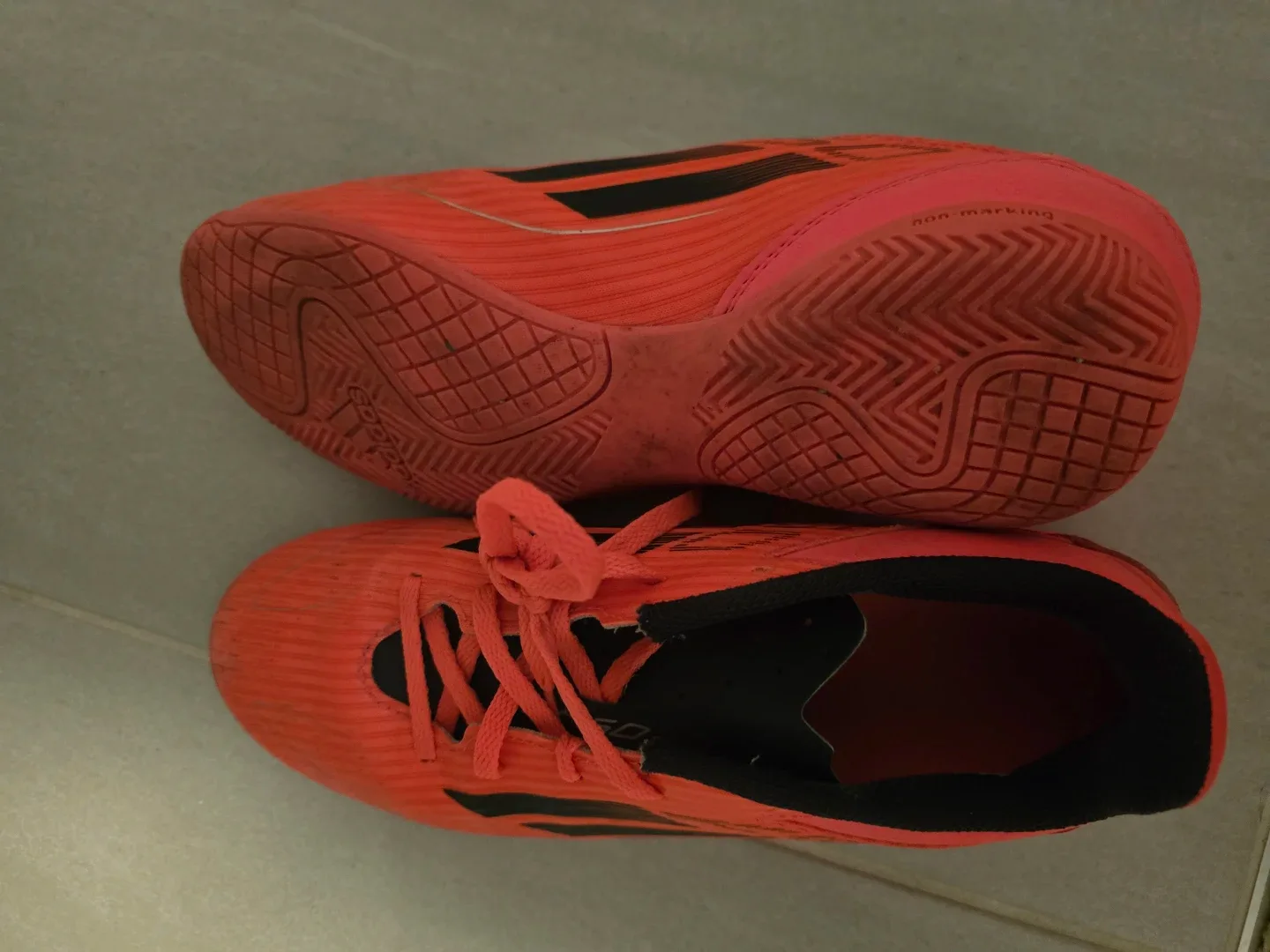 Adidas F50 Indoor Soccer Shoes image indicator(3)