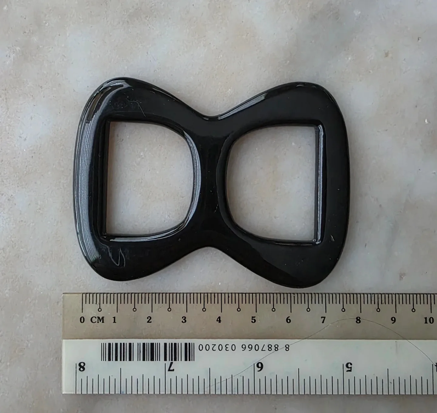 Handmade Buffalo Horn Scarf Rings - 2 Colours (Black and Brown) image indicator(4)