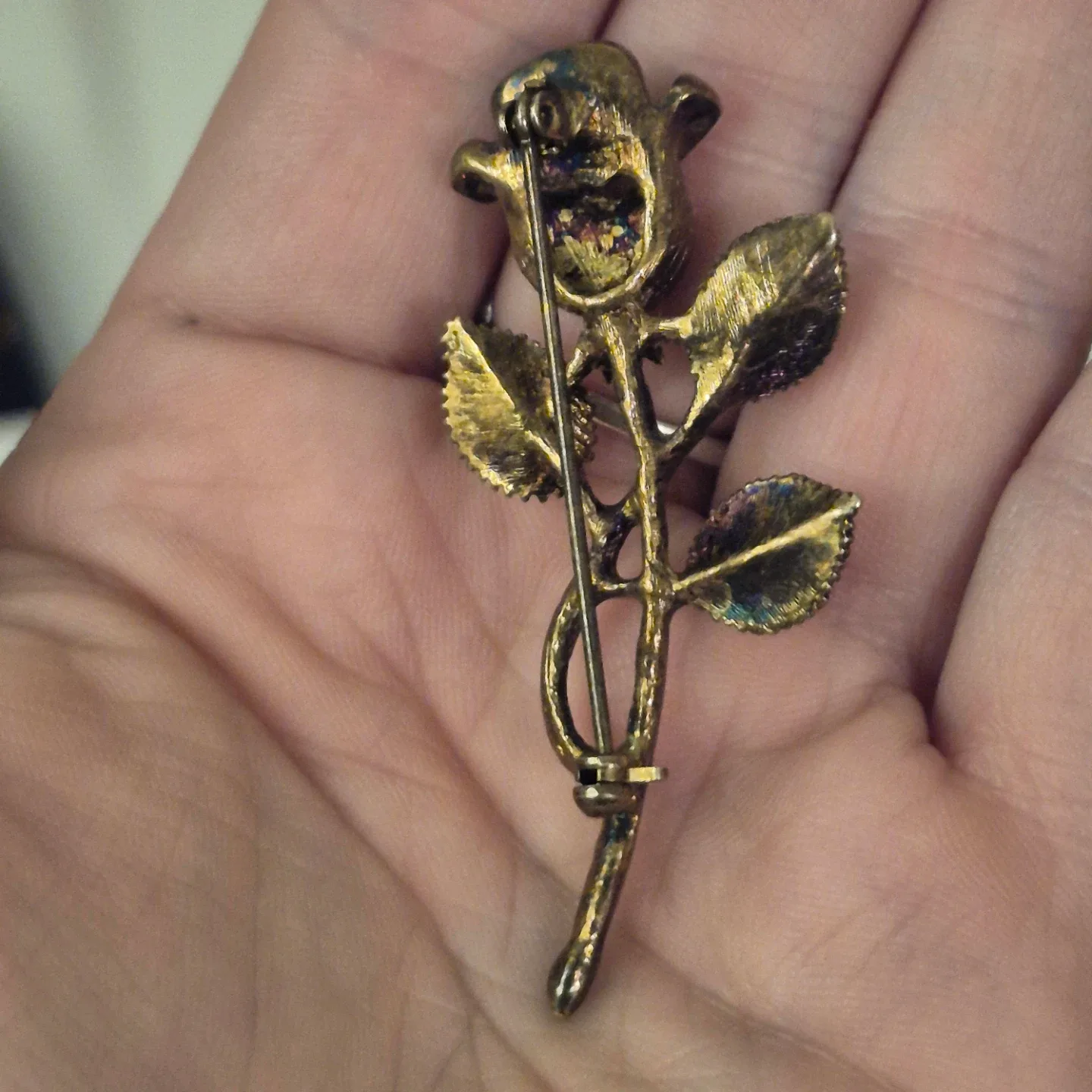 Vintage Rose Brooch image indicator(2)