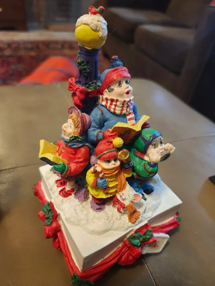 Christmas Caroler and Santa Figurines image indicator(2)