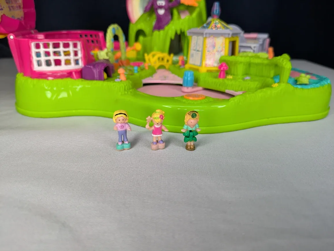 1997 Polly Pocket "Magical Movin' Fairyland" image indicator(5)