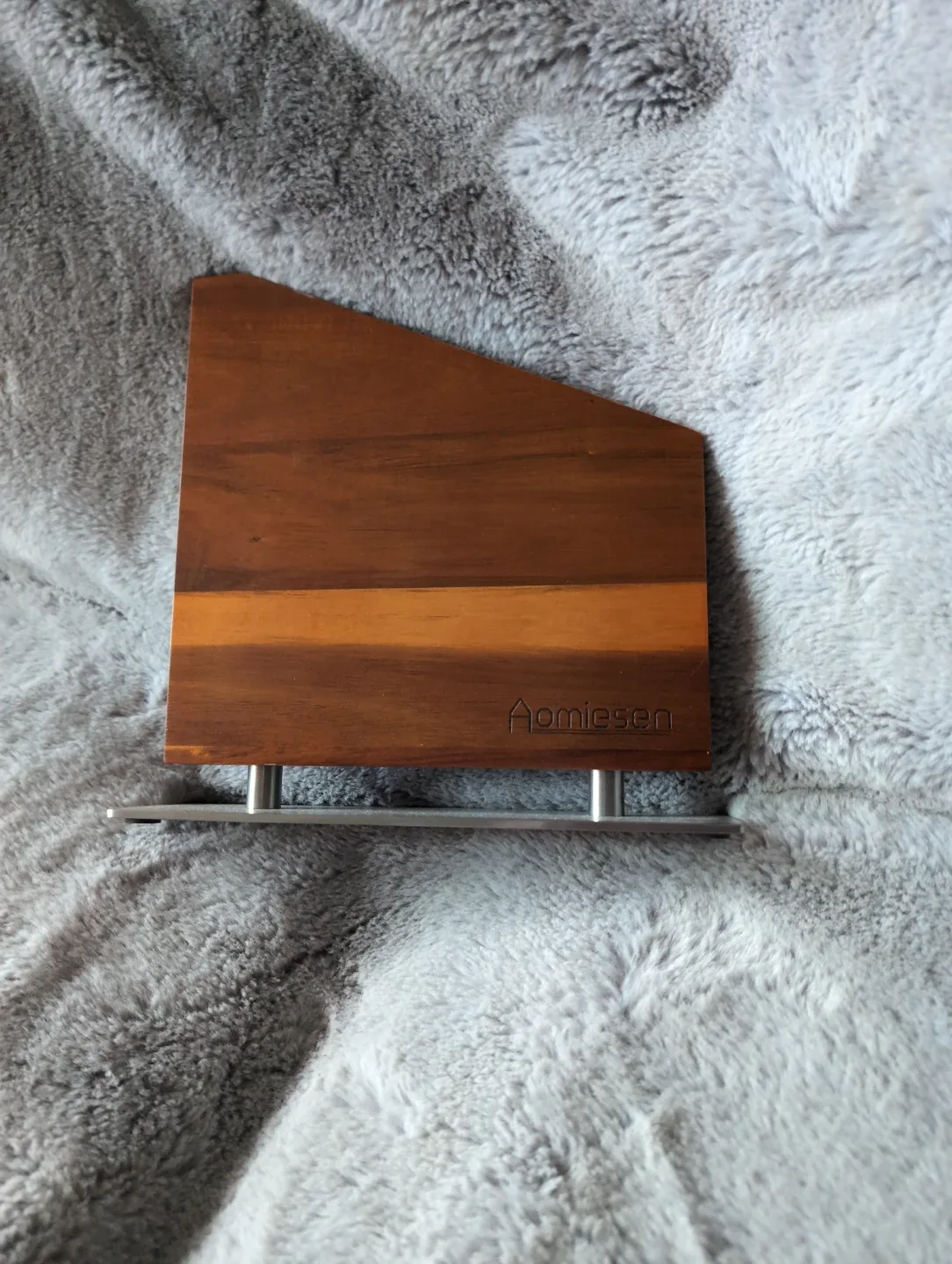 Aomiesen Wood Magnetic Knife Stand