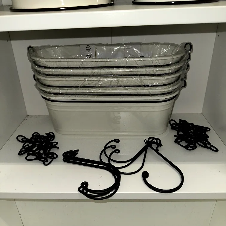 IKEA Fintorp White Flower Pots & Rail image indicator(7)