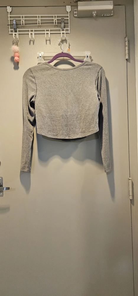 Grey Long Sleeve Top - Size L - photo 4