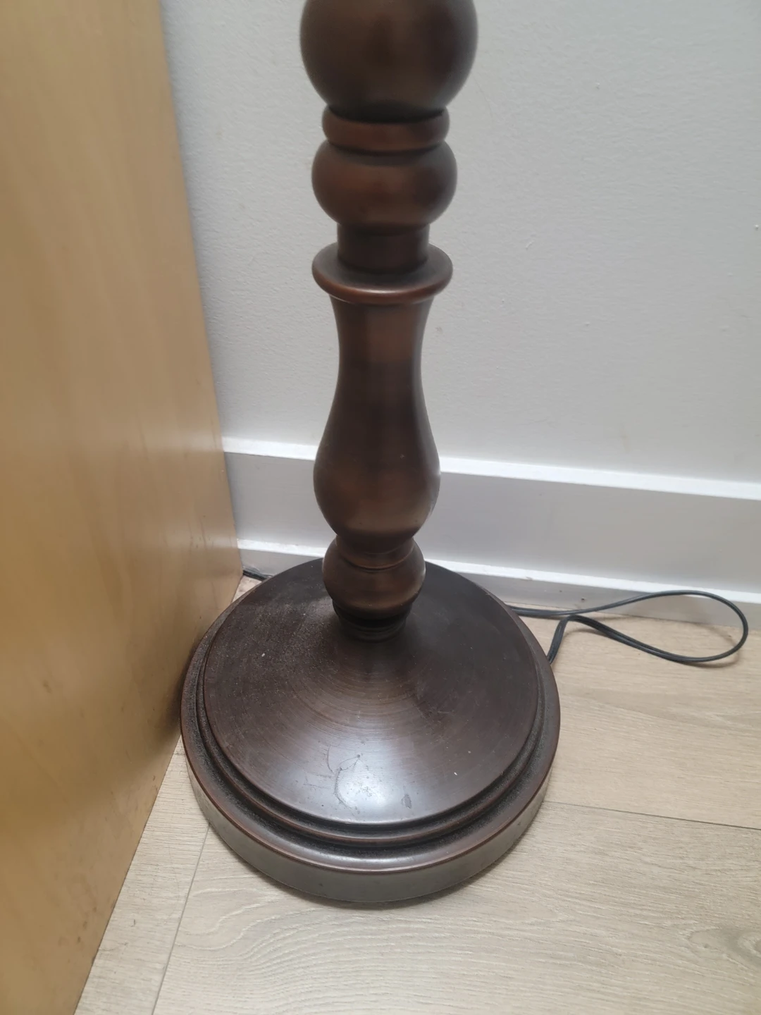 Wooden Floor Lamp - photo 3