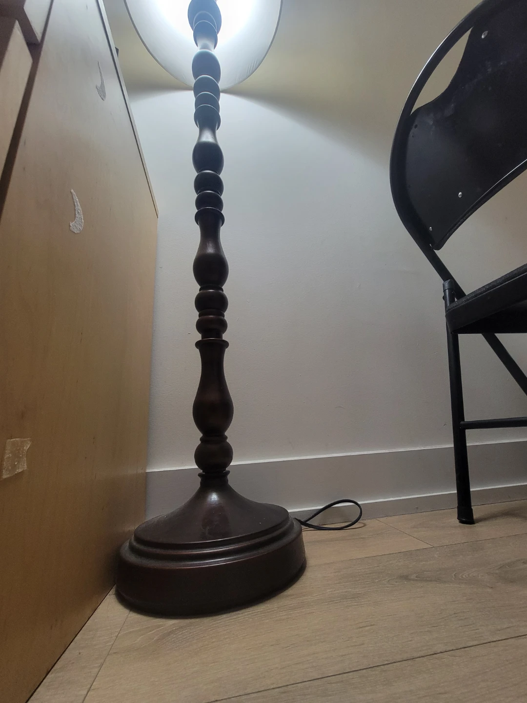 Wooden Floor Lamp - photo 4