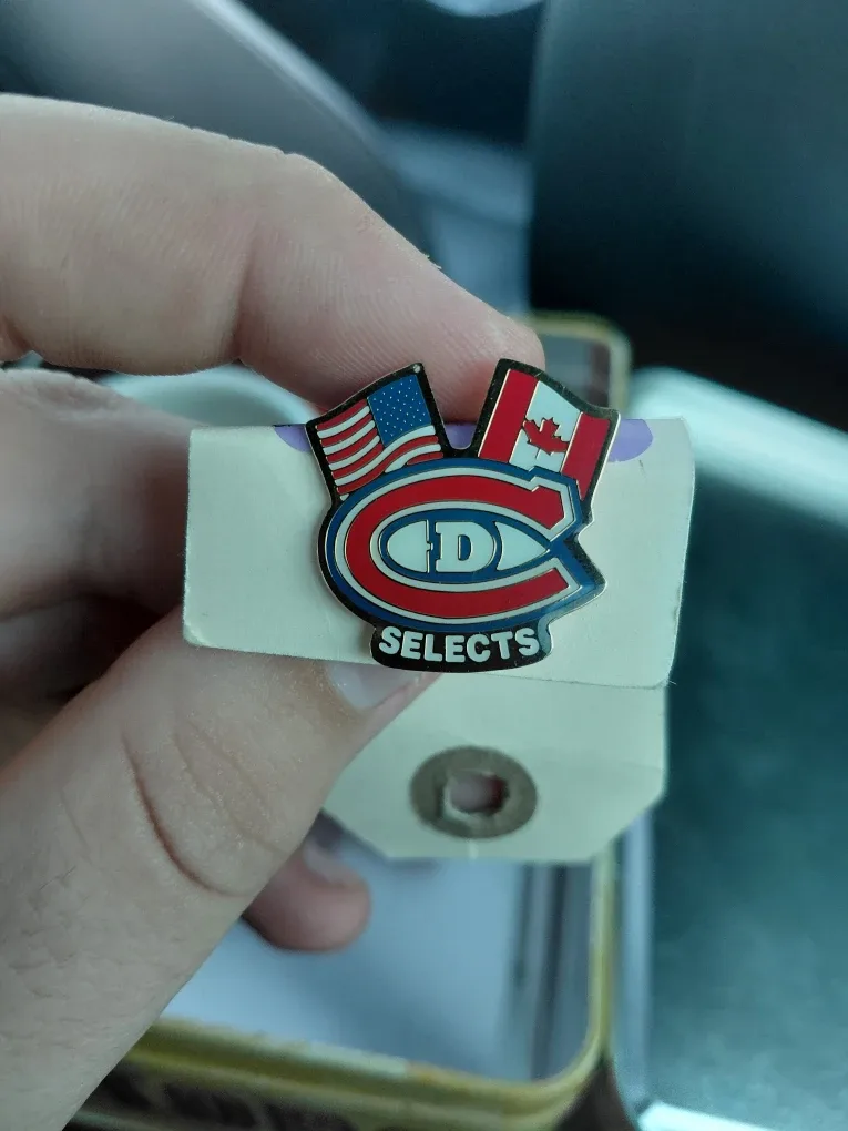 Montreal Canadiens Hockey Pin