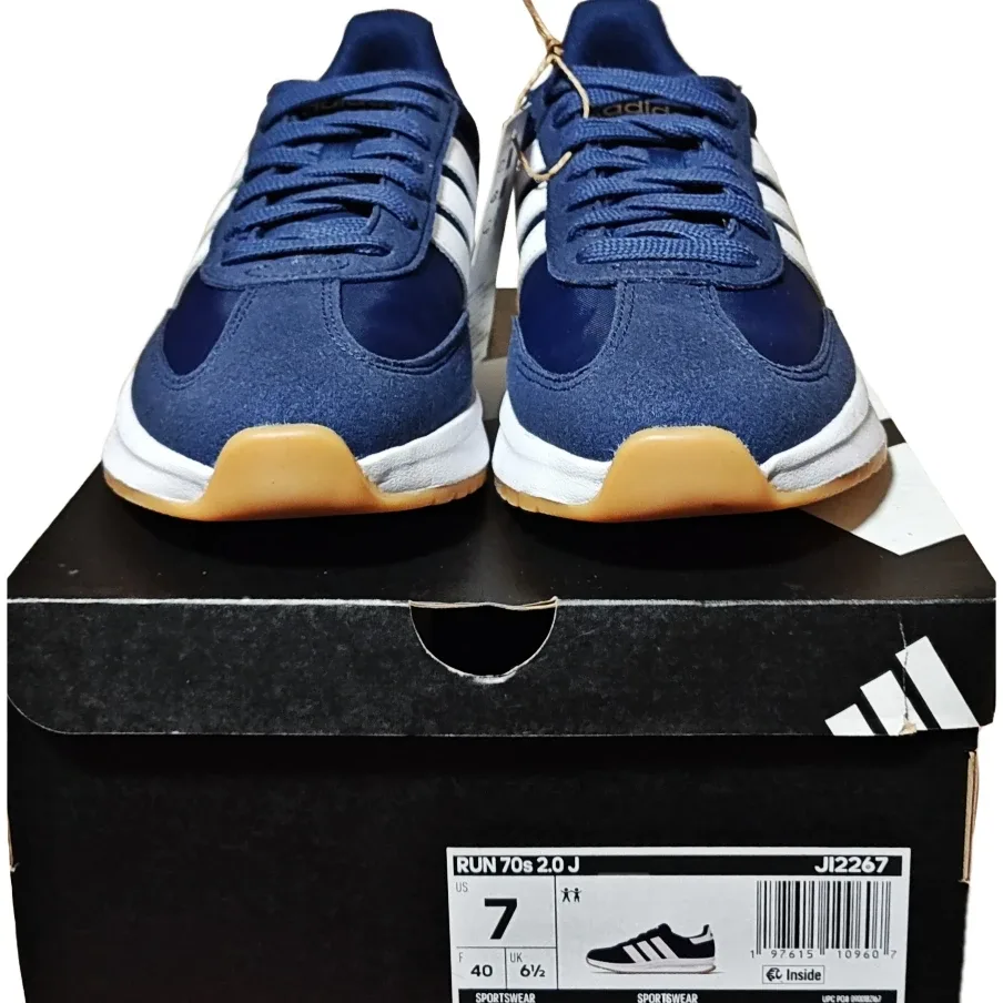 *NWT* 7 US — Adidas Run 70s 2.0 [NAVY/GUM]