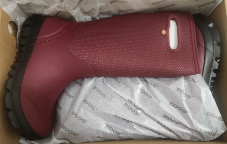 Bogs Whiteout Dots Rain Boots, Size 8, Oxblood