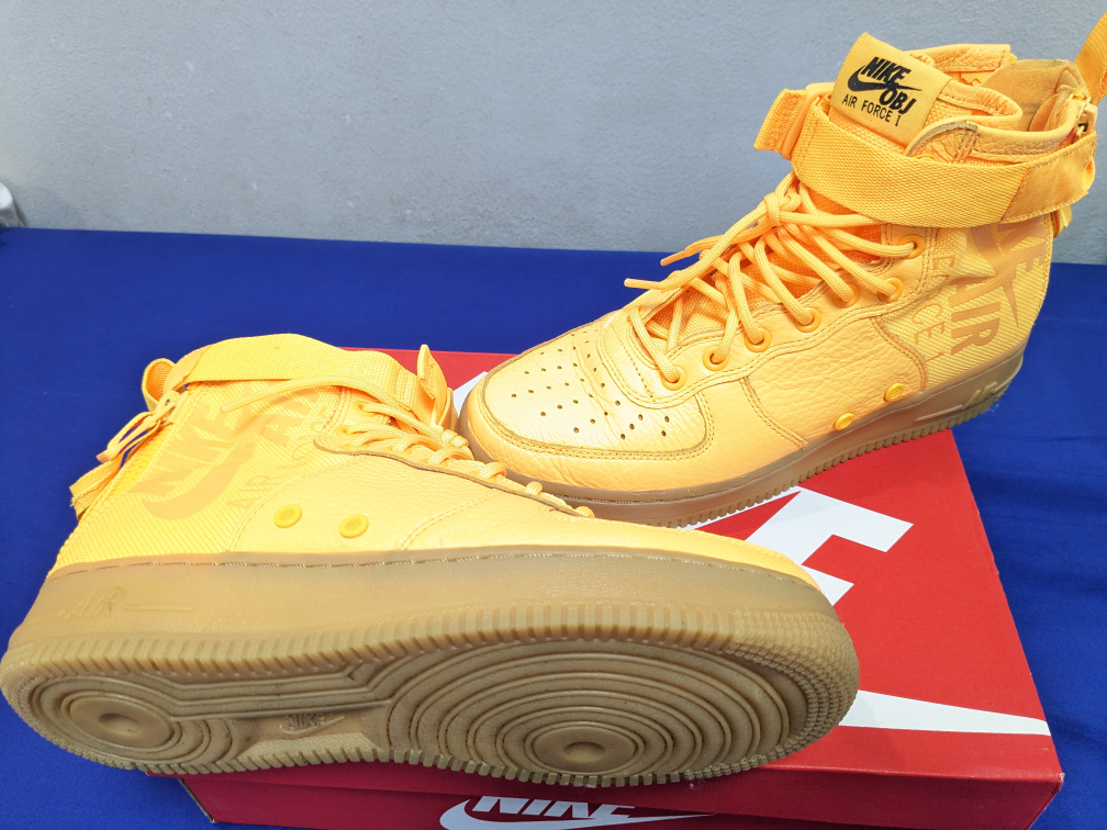 Nike Air Force 1 Mid " Yellow Taxi" - photo 5
