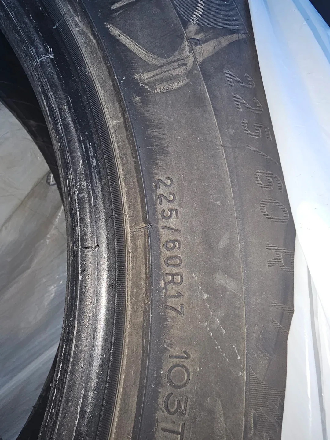 Michelin Tire - 225/60R17