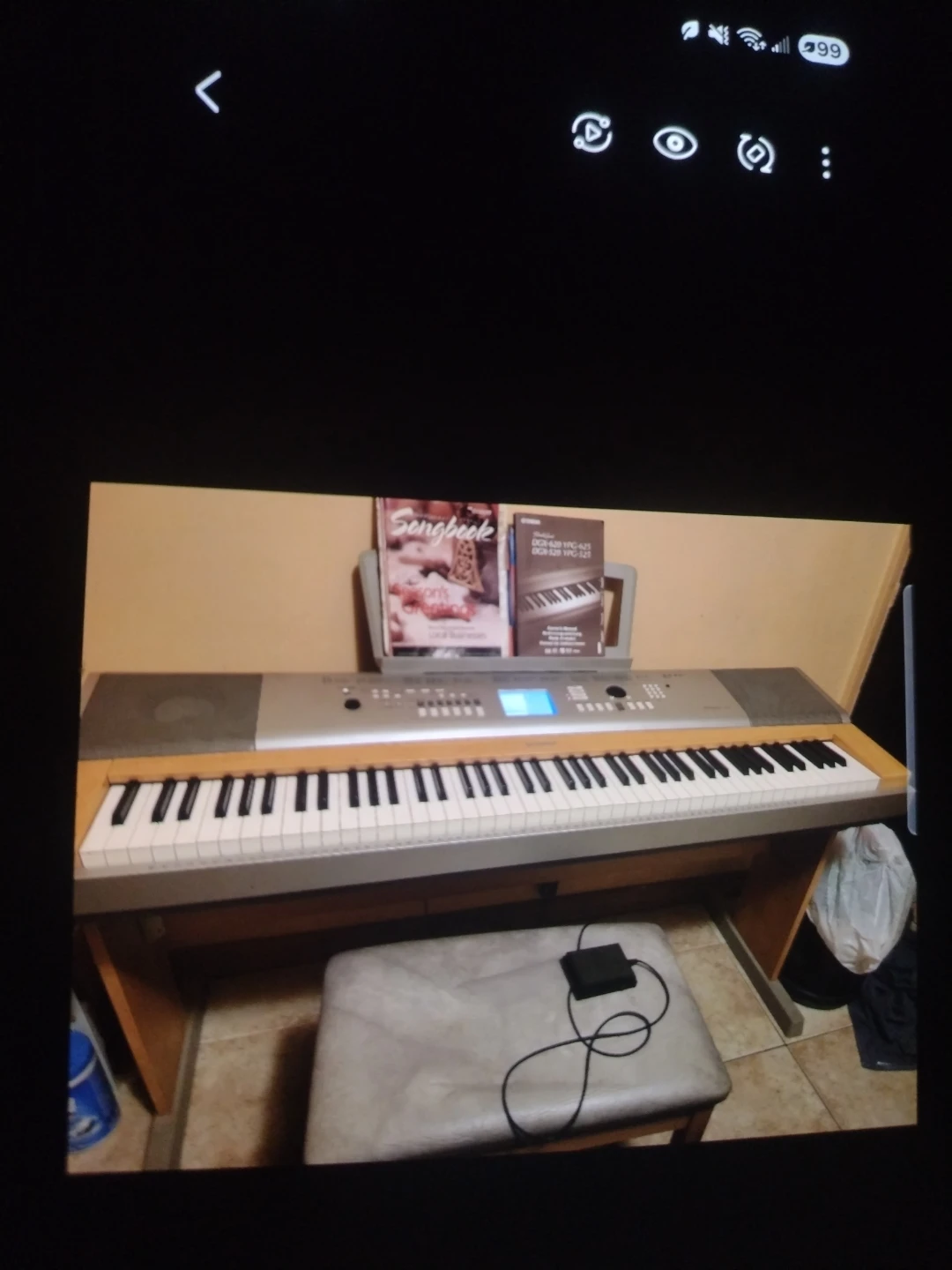 Yamaha Keyboard