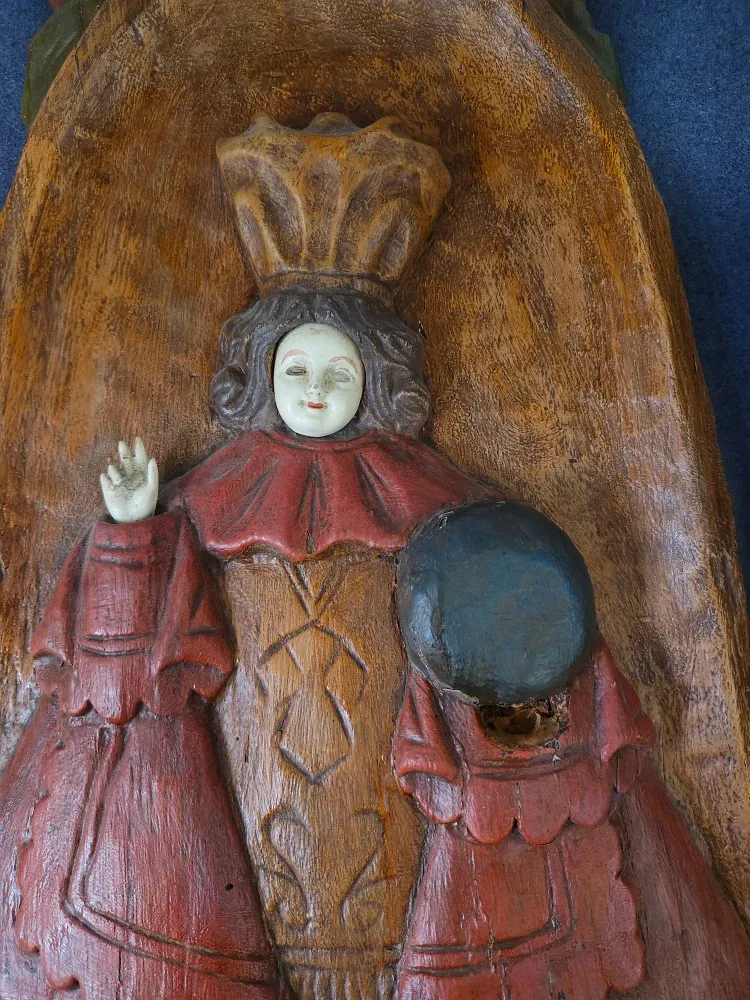 VINTAGE RELIGIOUS CARVED SOLID WOOD FRAME image indicator(6)