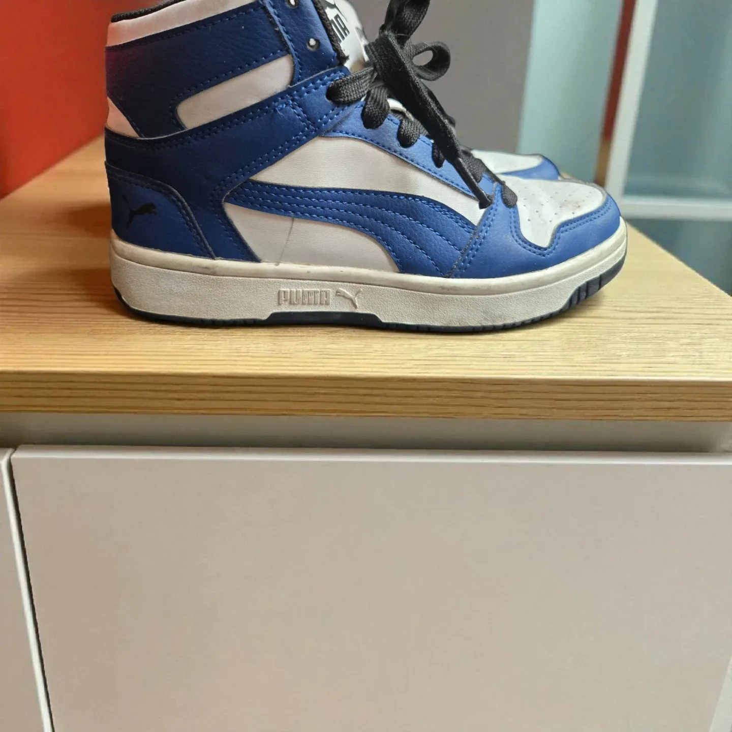 PUMA Rebound Layup High Top Sneakers Blue White Size 5C image indicator(3)