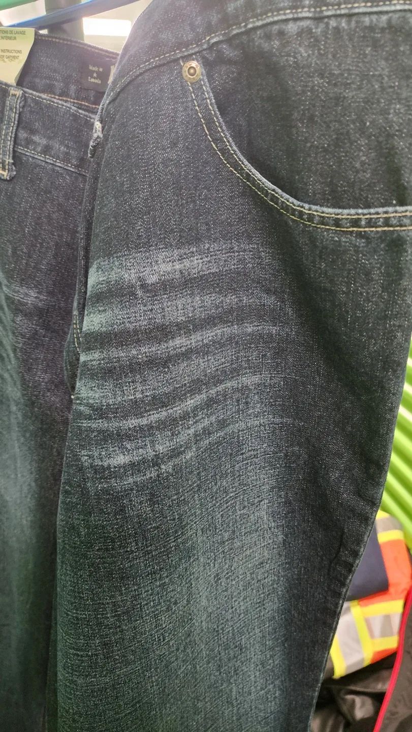 Mustang Jeans - Size 42x32 image indicator(3)