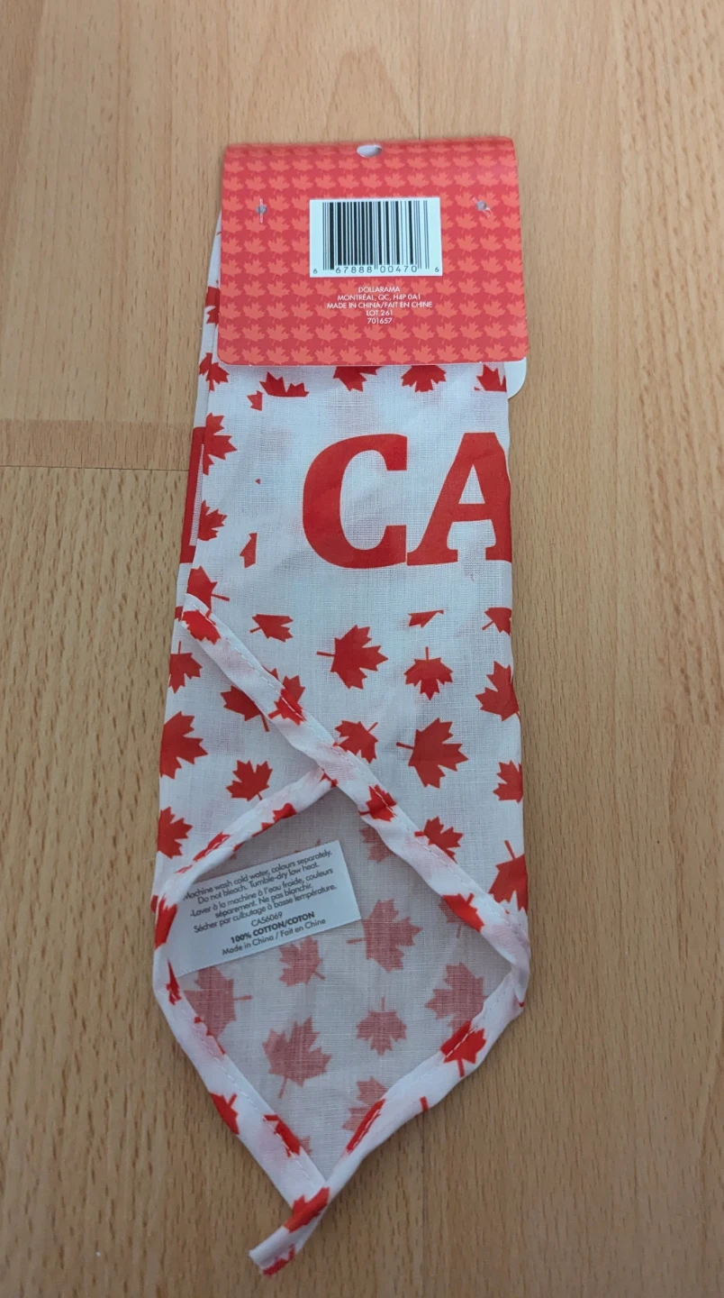 Brand New Dog Bandana - Canada Theme - photo 2