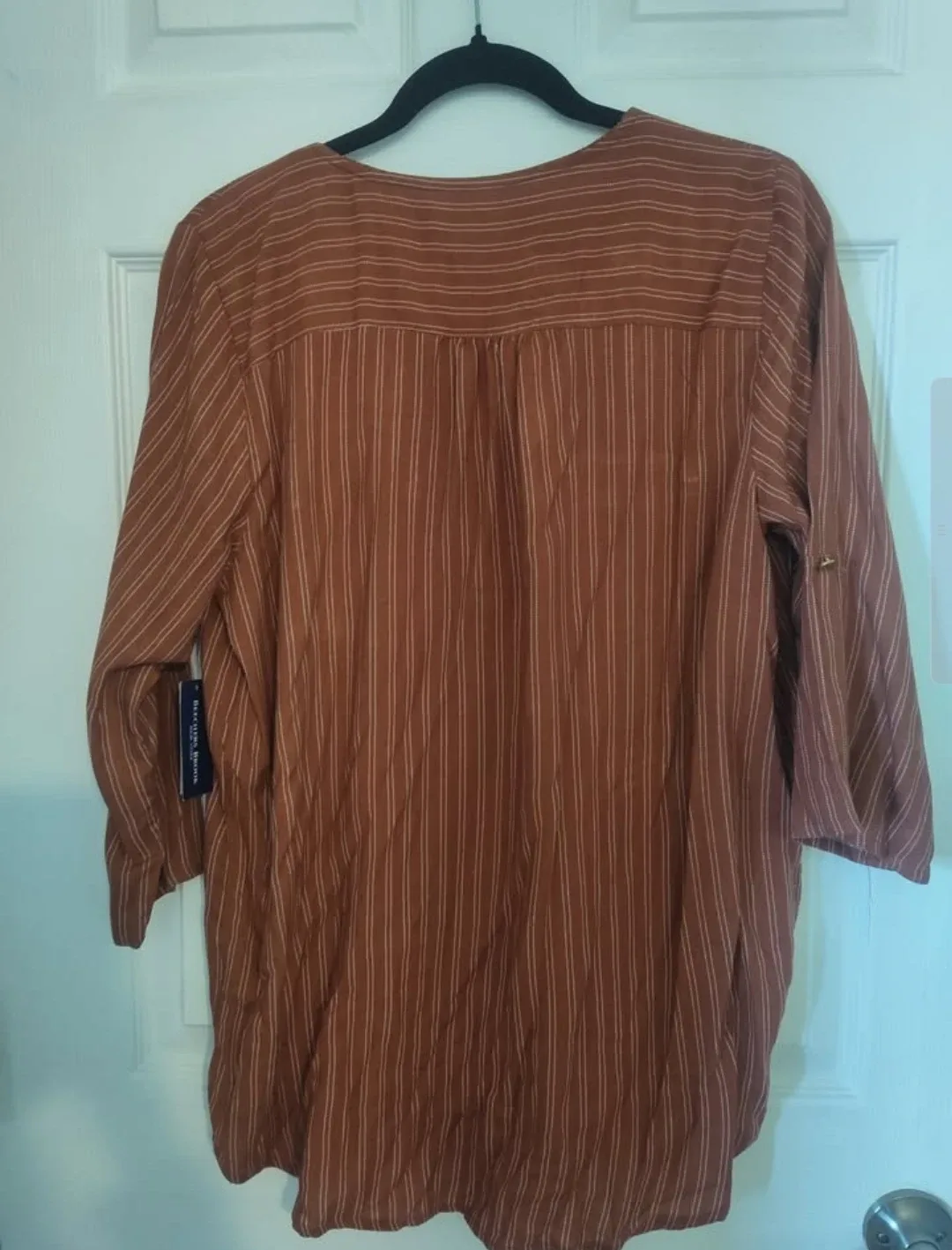 Women's Shirt (Large) – New with Tags image indicator(3)