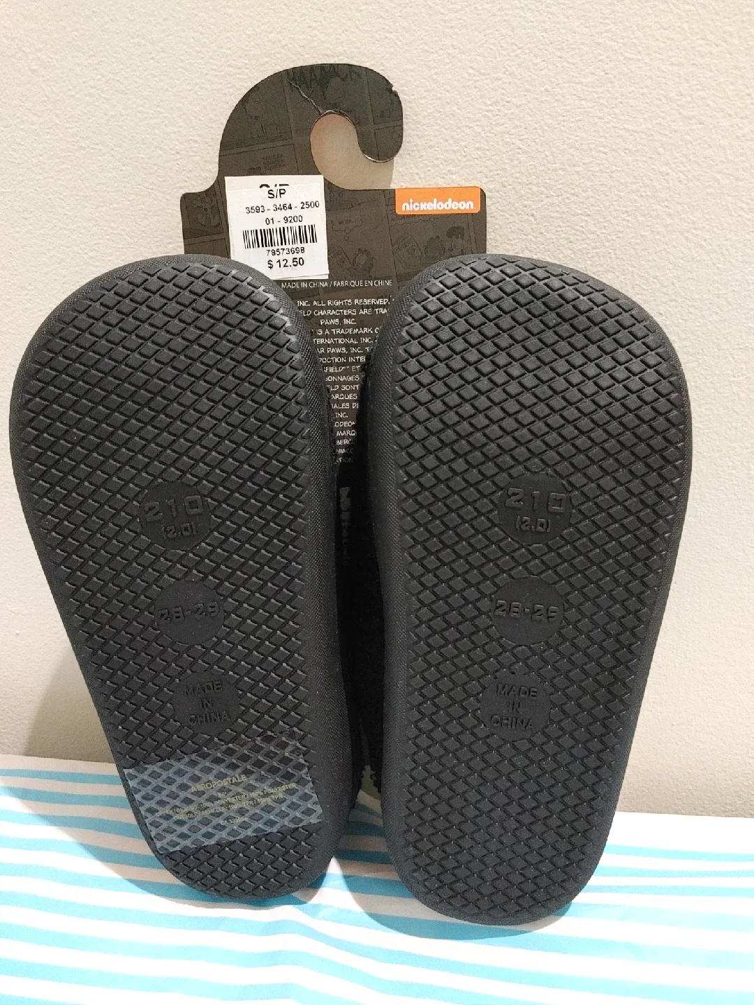 Kids Odie & Garfield Sherpa Slippers image indicator(2)